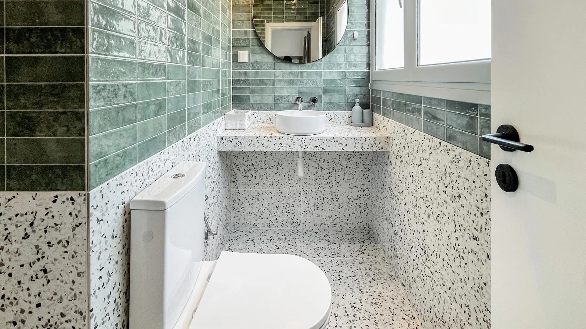לרנקה Terrazzo Style 2 Bedroom 2Bathroom Apartment