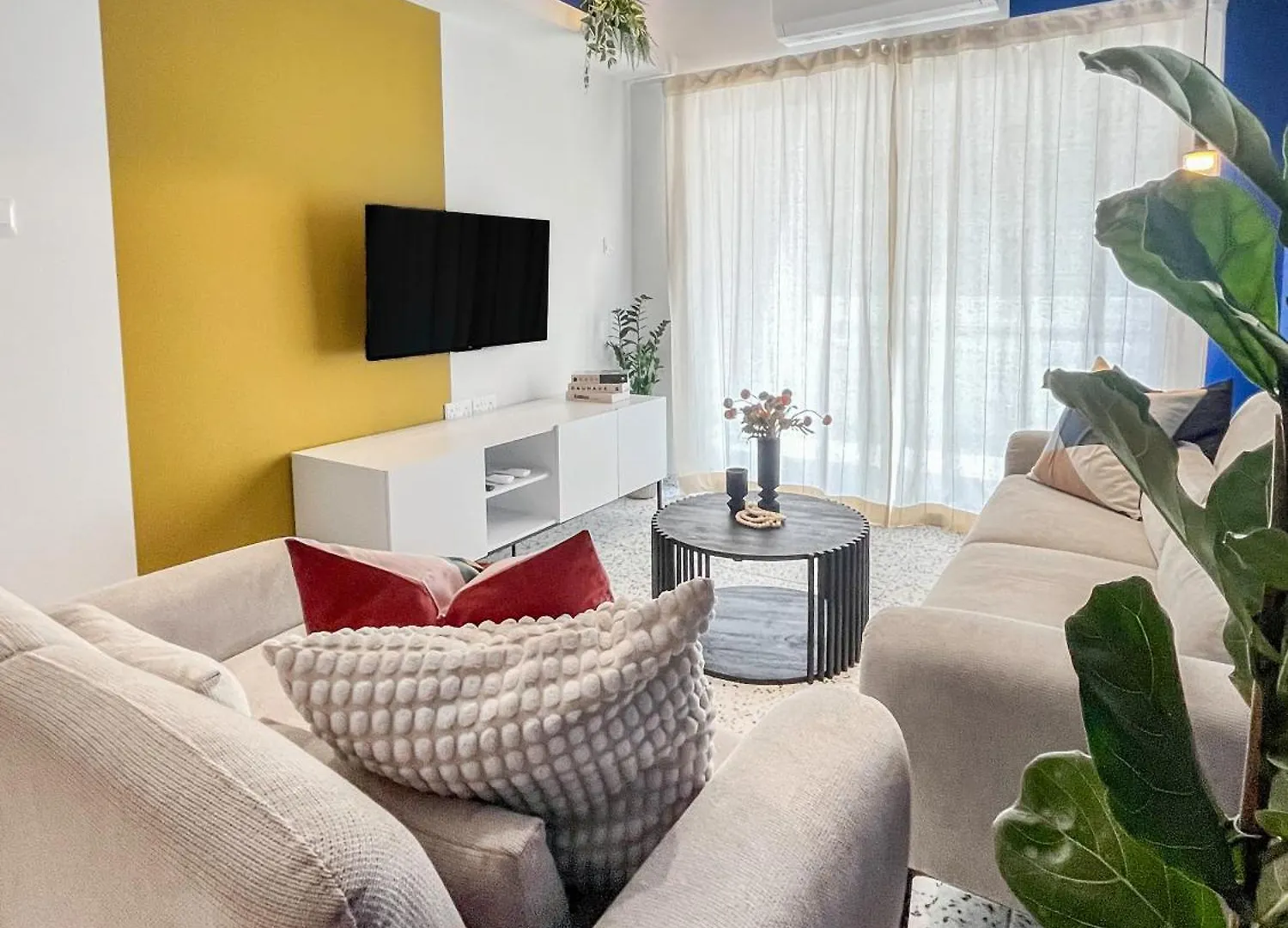 לרנקה Terrazzo Style 2 Bedroom 2Bathroom Apartment
