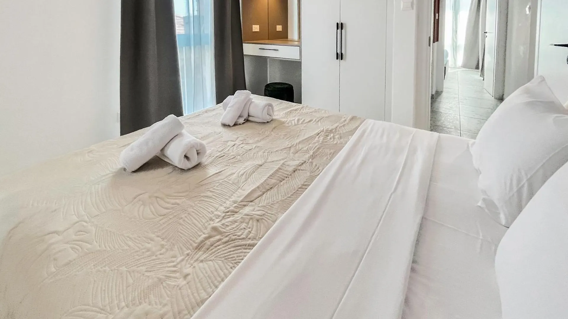 לרנקה Terrazzo Style 2 Bedroom 2Bathroom Apartment קפריסין
